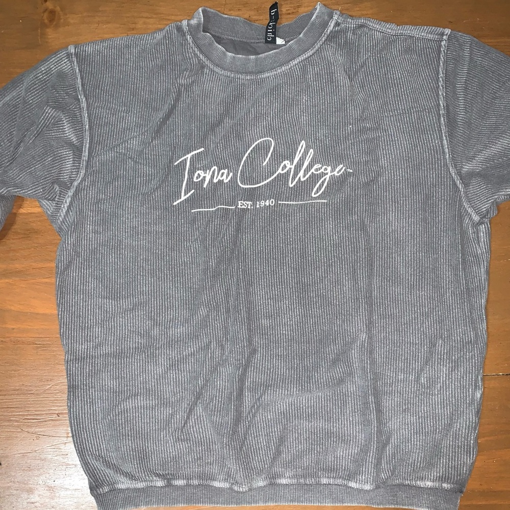 Iona College Gaels Gray Sweatshirt